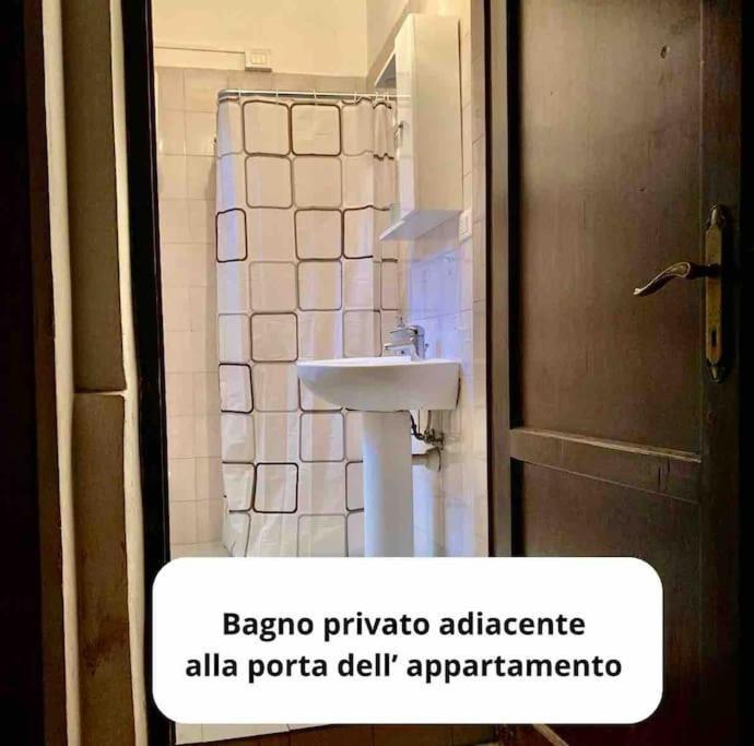 Ferienwohnung Low-Cost Teatro Romano Verona Exterior foto