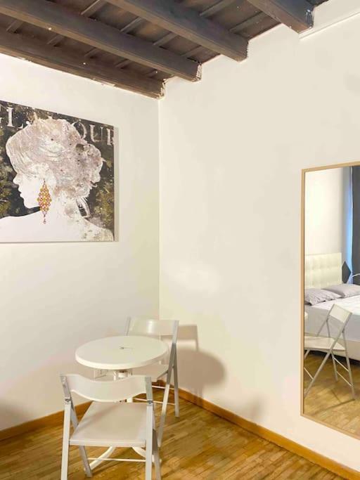 Ferienwohnung Low-Cost Teatro Romano Verona Exterior foto